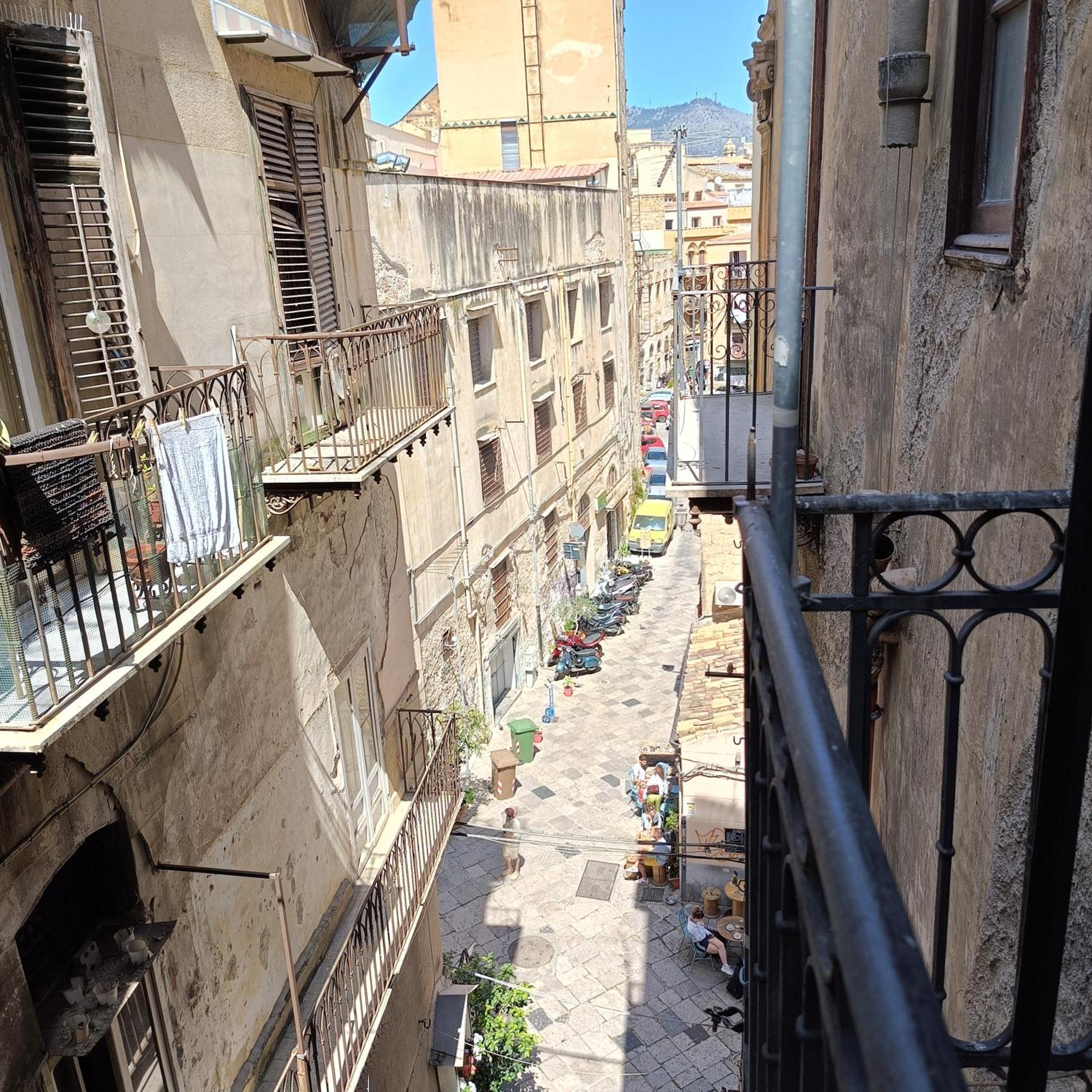 Centro Storico Casa Bellini ***** Apartment Palermo Luaran gambar